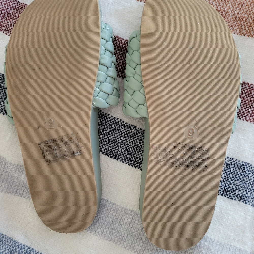 Universal Thread Slides Size 9 - image 4